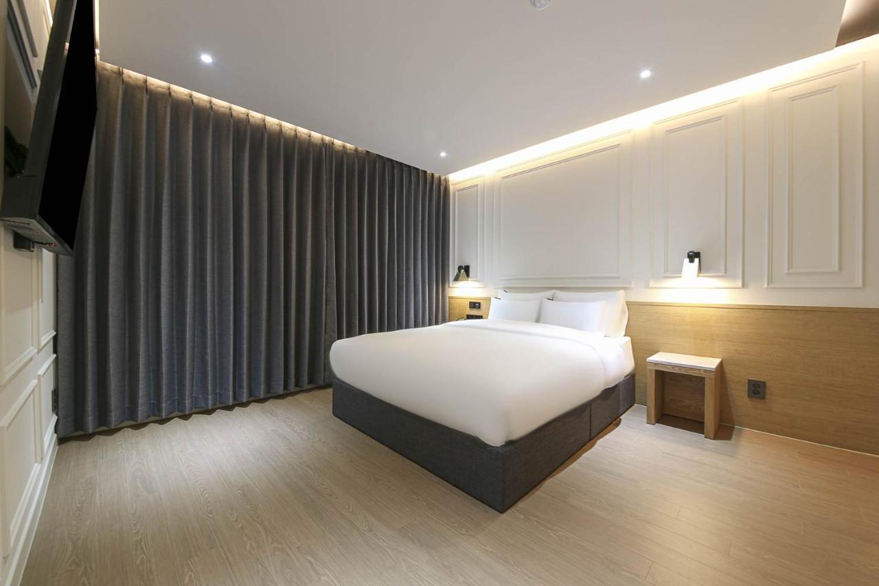 Brown Dot Hotel Pyeonghwa Plaza 木浦市 外观 照片