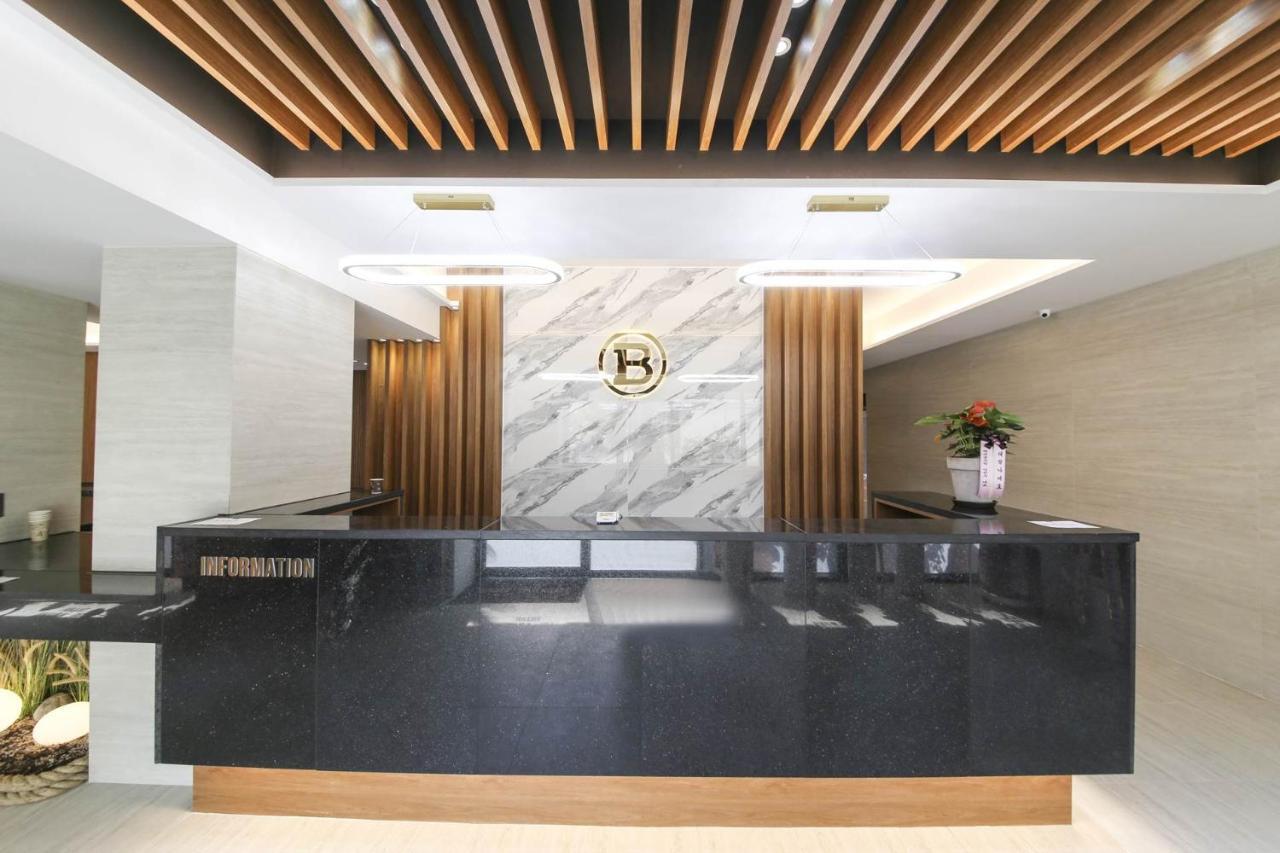Brown Dot Hotel Pyeonghwa Plaza 木浦市 外观 照片