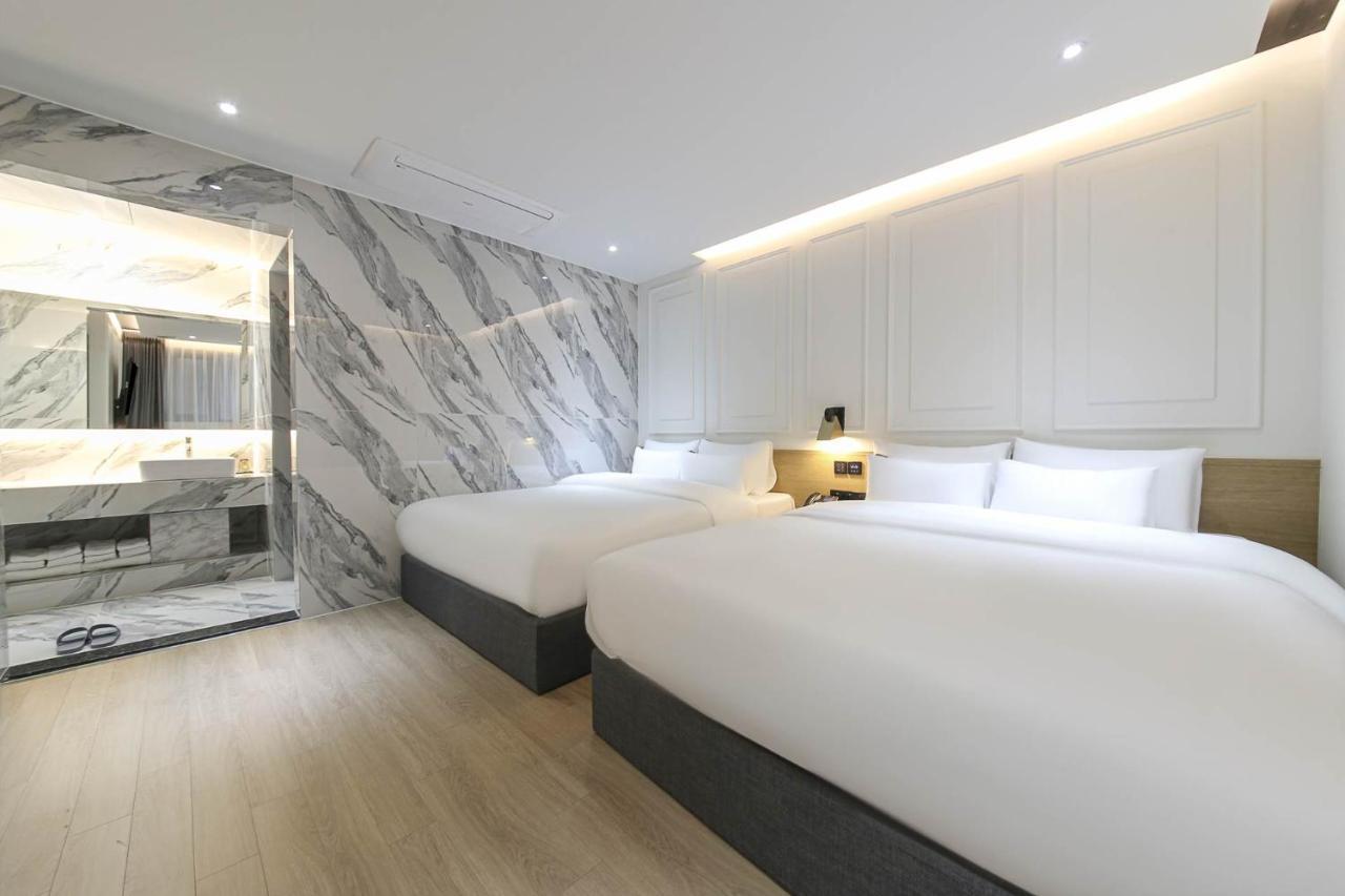 Brown Dot Hotel Pyeonghwa Plaza 木浦市 外观 照片
