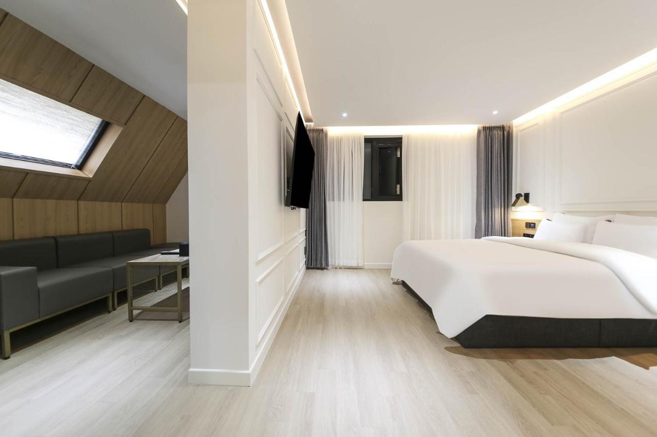 Brown Dot Hotel Pyeonghwa Plaza 木浦市 外观 照片